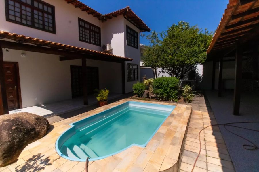 Casa Duplex - Venda - Camboinhas - Niteroi - RJ