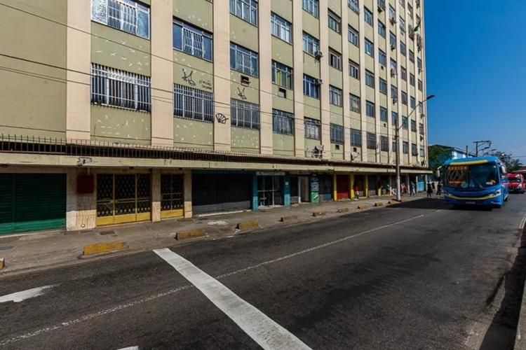 Apartamento - Venda - Centro - Niteroi - RJ