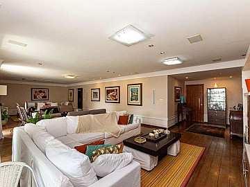 Apartamento � venda com 300m�, 4 quartos e 2 vagas